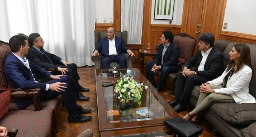 Manzur recibió al ministro de Transporte y al presidente de Trenes Argentinos