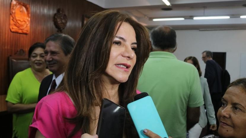 Gladys Medina se refirió al conflicto universitario