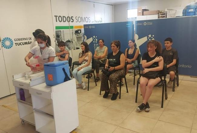 Cuáles son los nodos que vacunarán este sábado contra el Dengue y Covid