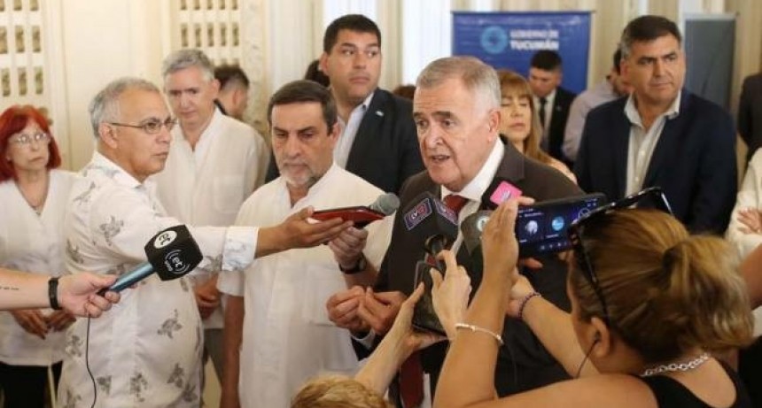 El Gobierno de Tucumán anunció la ampliación de la cobertura contra dengue a población de 20 a 24 años