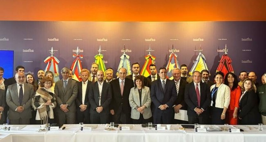 Tucumán presente en el III encuentro de la Comisión Nacional de Fronteras en Casa Rosada