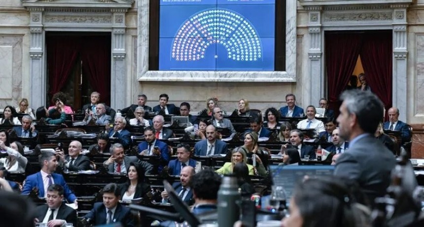 El PRO se encamina a dividirse en la sesión por el financiamiento universitario