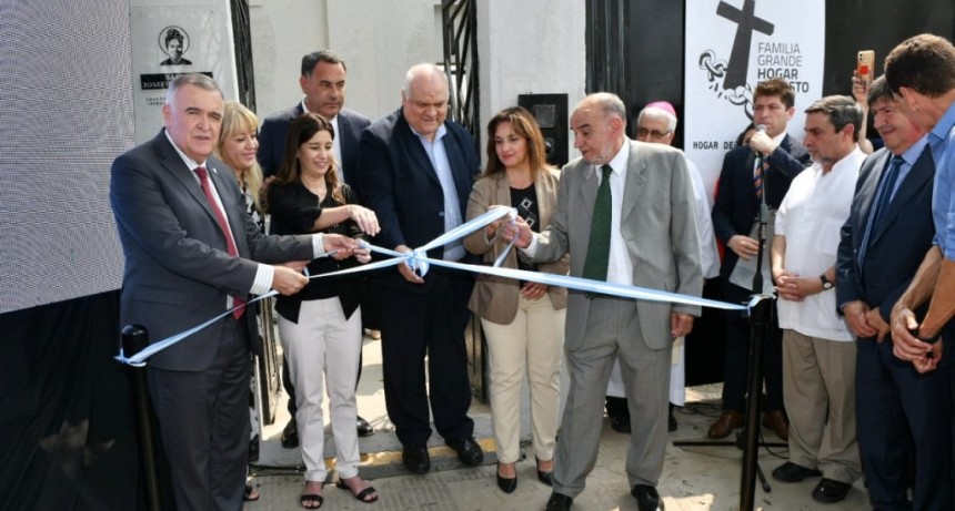 Jaldo inauguró el primer hogar de atención para mujeres en recuperación de adicciones