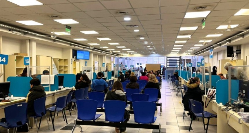 Se tomará un examen de idoneidad a 40 mil empleados de la planta transitoria y contratados del Estado nacional