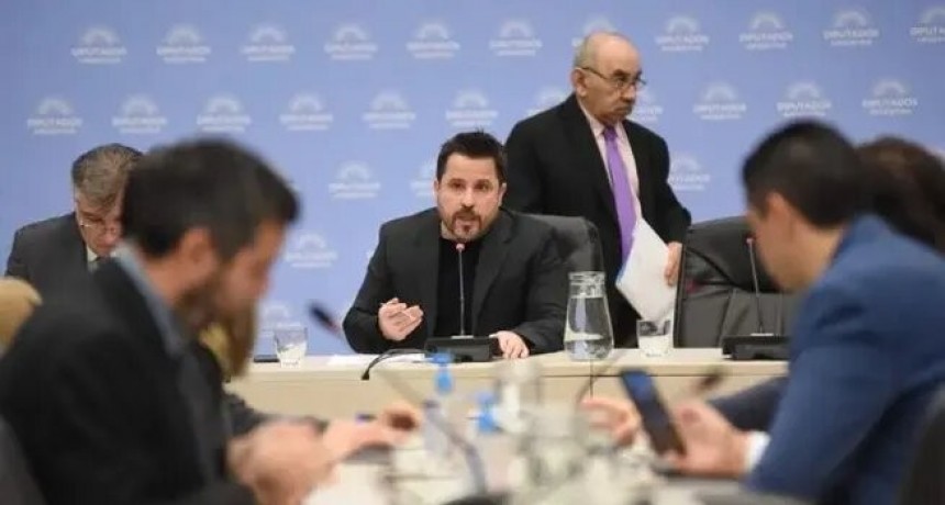 Diputados retomará hoy el debate por la reforma del modelo sindical