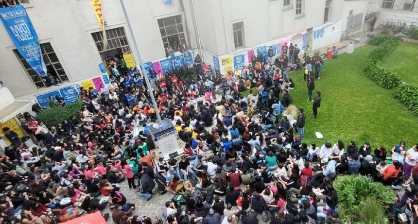 Más de diez universidades argentinas reclaman mayor presupuesto