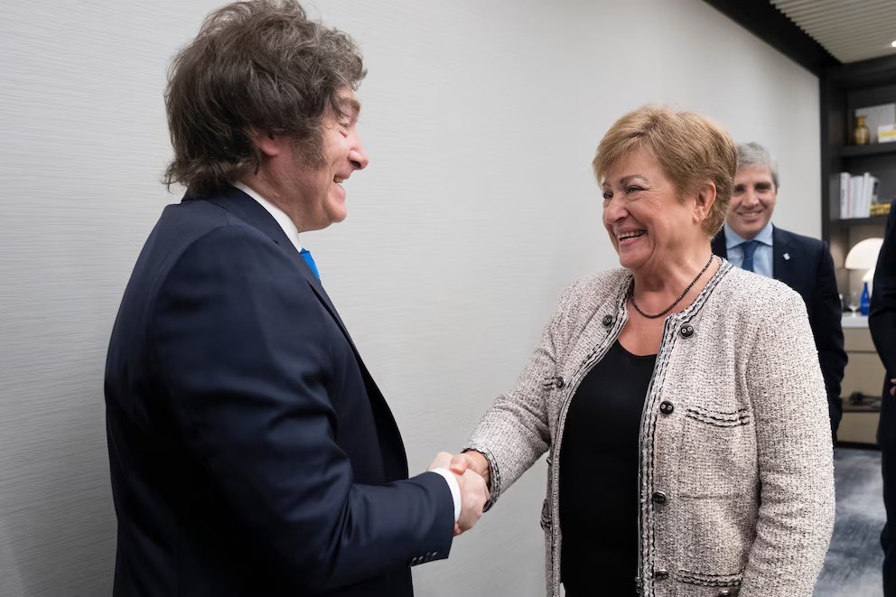 El FMI presiona por un acuerdo político interno para respaldar el programa económico argentino