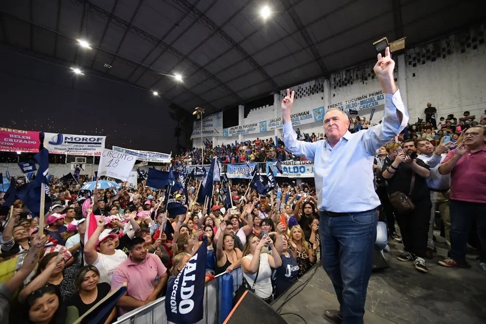Jaldo proyecta un triunfo contundente y marca distancia con el Gobierno Nacional