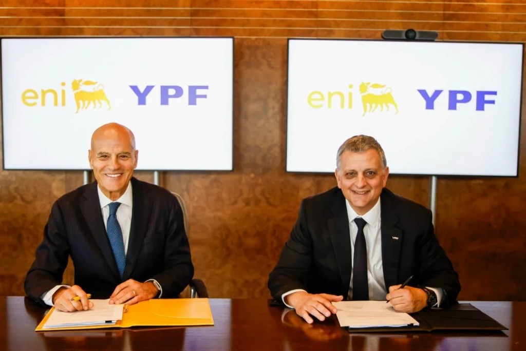 Vaca Muerta da el salto al mundo: firman el acuerdo para el megaproyecto de gas que puede generar US$ 14.000 millones anuales