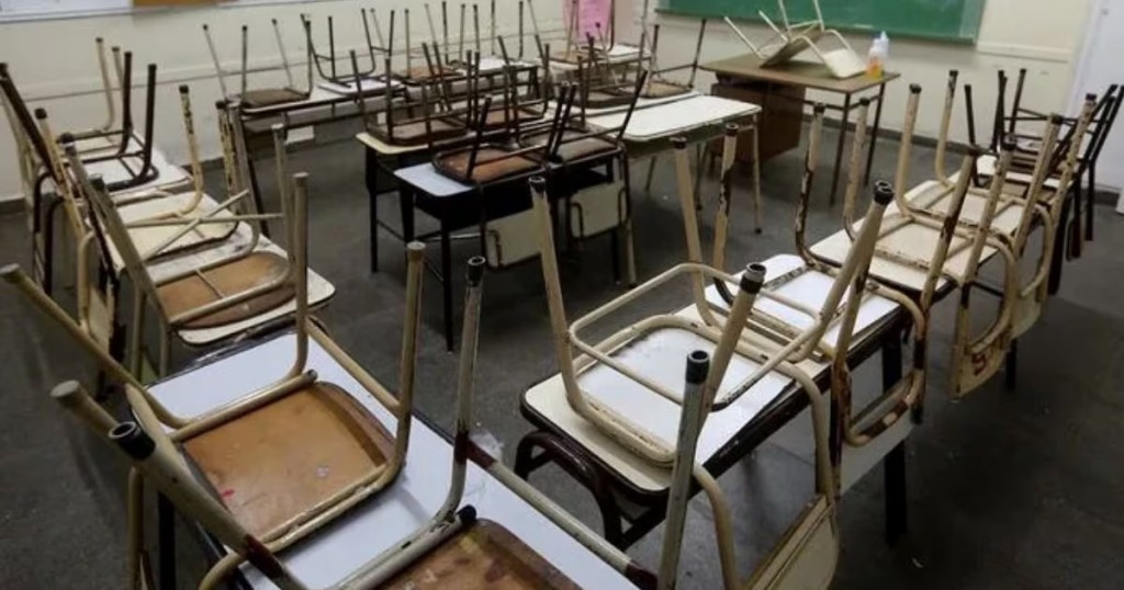 Paro docente nacional: las escuelas públicas de Tucumán no tendrán clases este martes