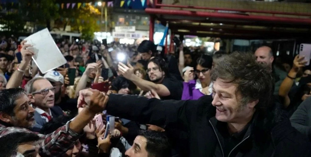 Milei desembarca en Tucumán para apuntalar a sus candidatos de cara a las legislativas