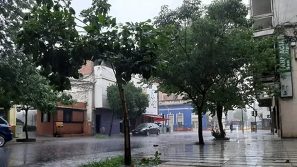 Tucumán en alerta: tormentas fuertes y posible granizo afectarán la provincia hasta el sábado