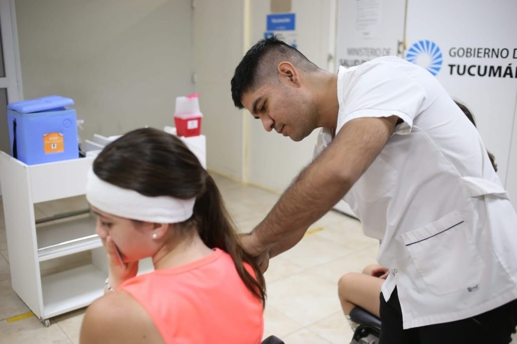 Refuerzo sanitario: cómo acceder a las vacunas contra gripe y dengue en Tucumán
