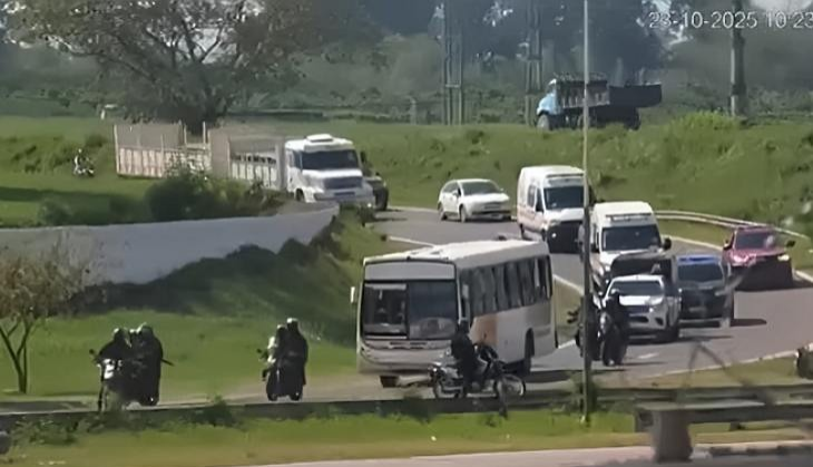 Trasladaron a 21 internos al Complejo Benjamín Paz para descomprimir comisarías