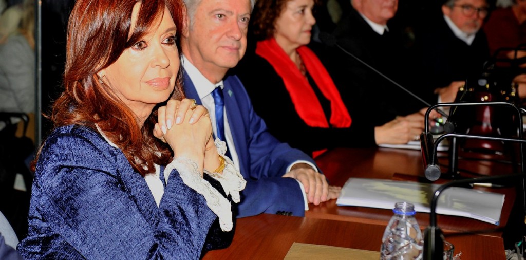 La Corte allana el camino al juicio oral por los Cuadernos: rechazó los recursos de Cristina Kirchner y los empresarios