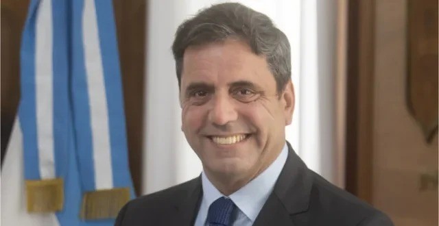 Catalán ve luz verde para más reformas tras el triunfo de LLA