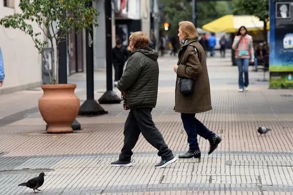 Una inusual jornada invernal sorprende a Tucumán en plena primavera
