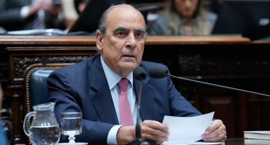 Francos, bajo presión: negociación para evitar la moción de censura a cambio de una interpelación en Diputados