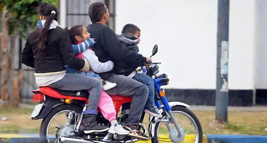 Tucumán: el 82% de los niños en moto no usa casco