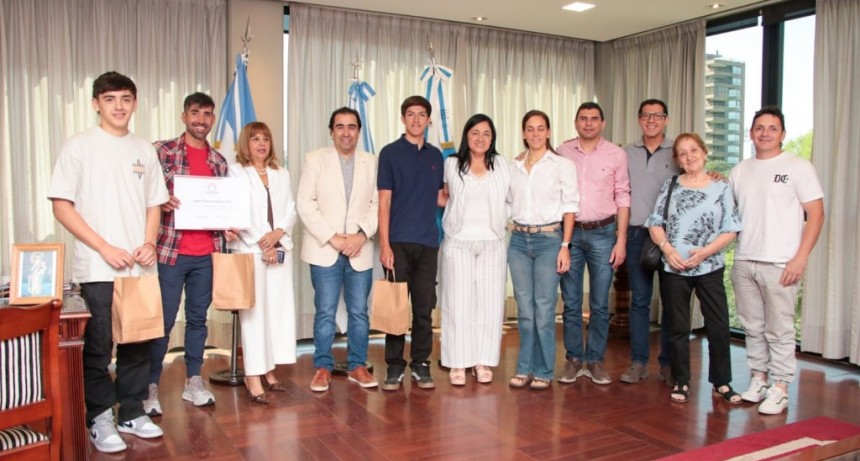 Con la mira en Brasil: deportistas tucumanos de mountain bike y enduro reciben apoyo de la Legislatura