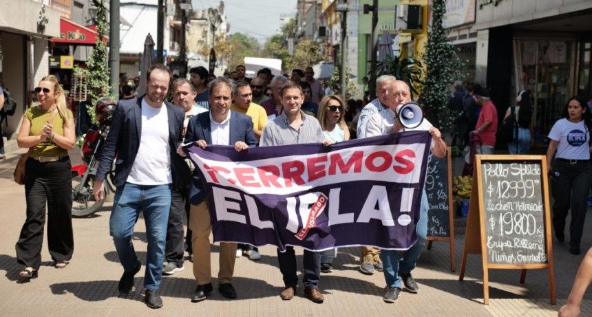 Seleme encabezó otra marcha para exigir el cierre del IPLA: “Es momento de decir basta”