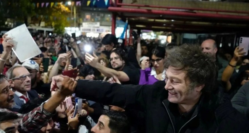 Milei desembarca en Tucumán para apuntalar a sus candidatos de cara a las legislativas