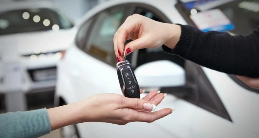 El Gobierno oficializa el trámite 100% remoto para la inscripción de autos 0 km