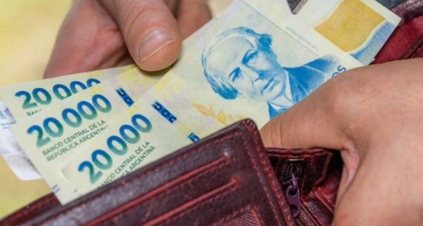 Los salarios superan a la inflación: agosto marcó un avance del 3.2%