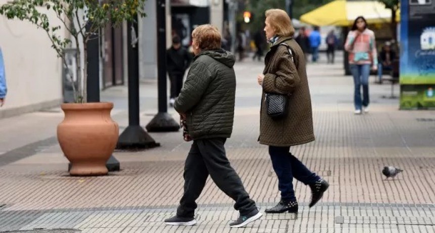 Una inusual jornada invernal sorprende a Tucumán en plena primavera