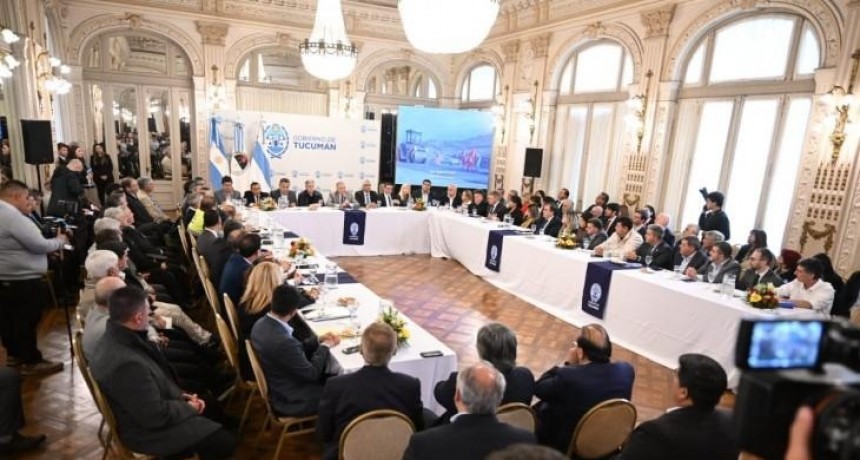 Jaldo defiende su gestión a dos años de gobierno: 