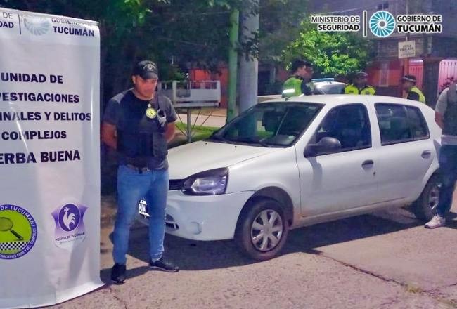 La policía de Yerba Buena recuperó un auto robado