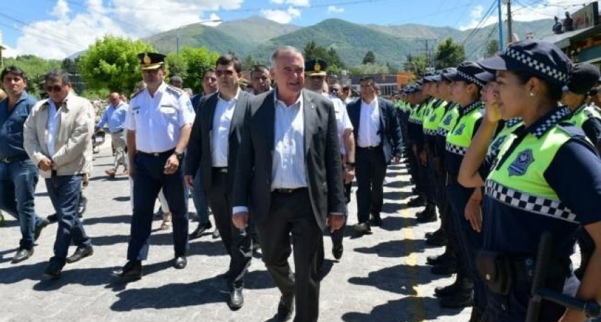 "Queremos recuperar las calles": en los primeros 10 días de gobierno de Jaldo la policía detuvo a 890 personas