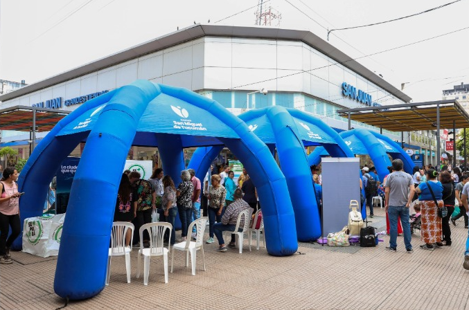 La Municipalidad habilitó una estación climática donde los vecinos podrán protegerse del calor