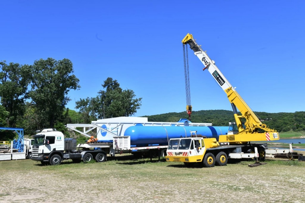 “La Niña” regresó al dique El Cadillal tras su restauración completa