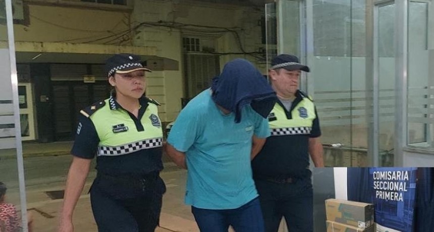 Entró, robó un aire acondicionado y fue aprehendido
