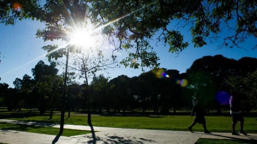 Tucumán: calor sofocante dará paso a un brusco descenso y lluvias desde la noche del martes