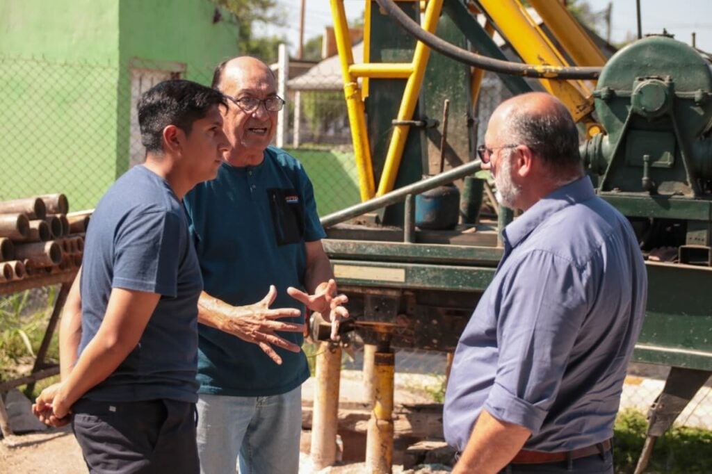 Banda del Río Salí: avanza la obra del nuevo pozo de agua en el barrio Alberdi