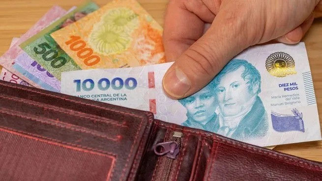 El Gobierno convoca al Consejo del Salario Mínimo para definir un nuevo aumento el 26 de noviembre