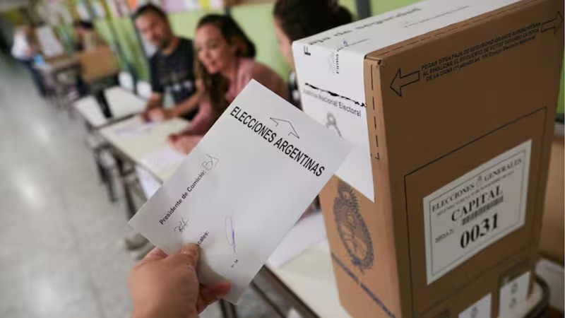 Autoridades de mesa de las elecciones del 26 de octubre cobrarán hasta $80.000: cuándo y cómo