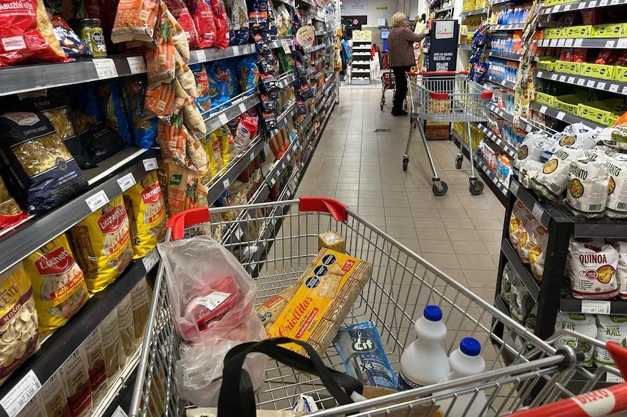 La inflación de octubre alcanzó el 2,3% impulsada por Transporte y servicios del hogar