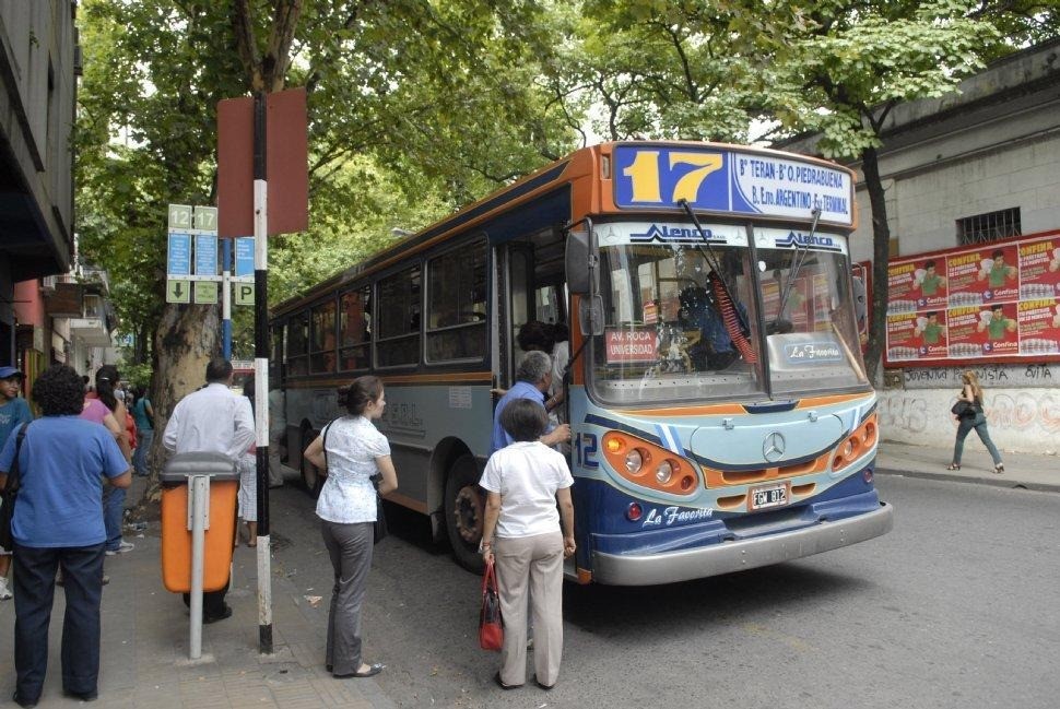 Empresarios del transporte piden que el boleto en Tucumán pase a $1.500