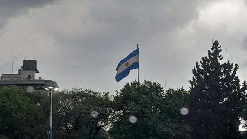 Temporal en Tucumán: vientos rotativos y tormentas acompañarán el domingo tucumano