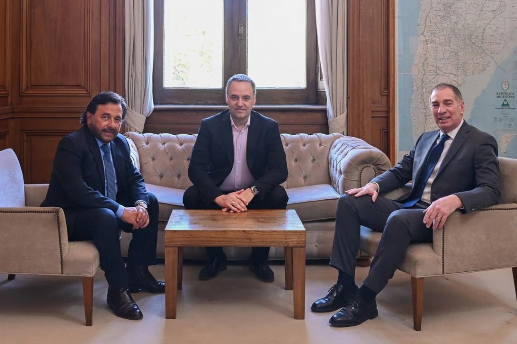 La agenda de Santilli: reuniones con gobernadores por instrucción de Milei