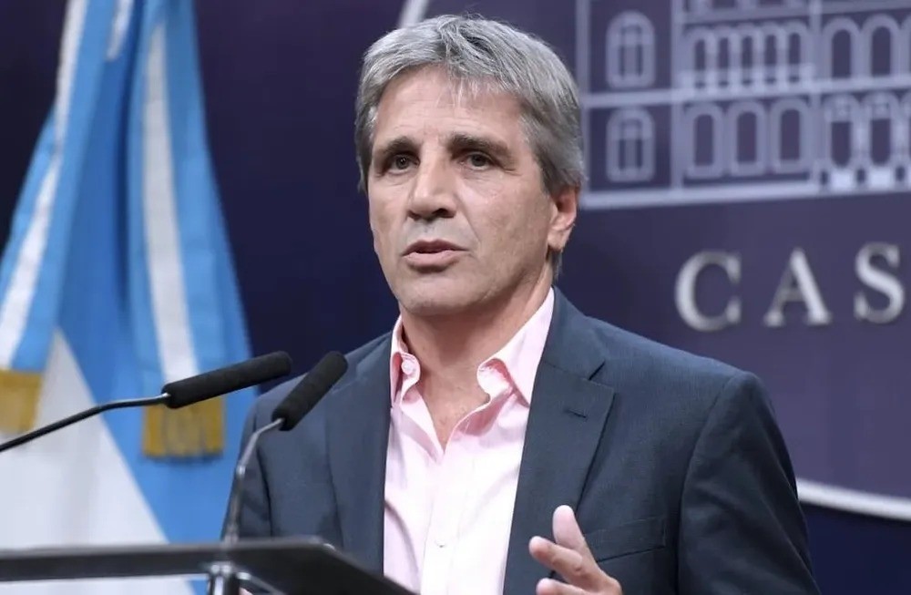 Las cuentas públicas de octubre arrojaron un superávit primario de más de $517.000 millones