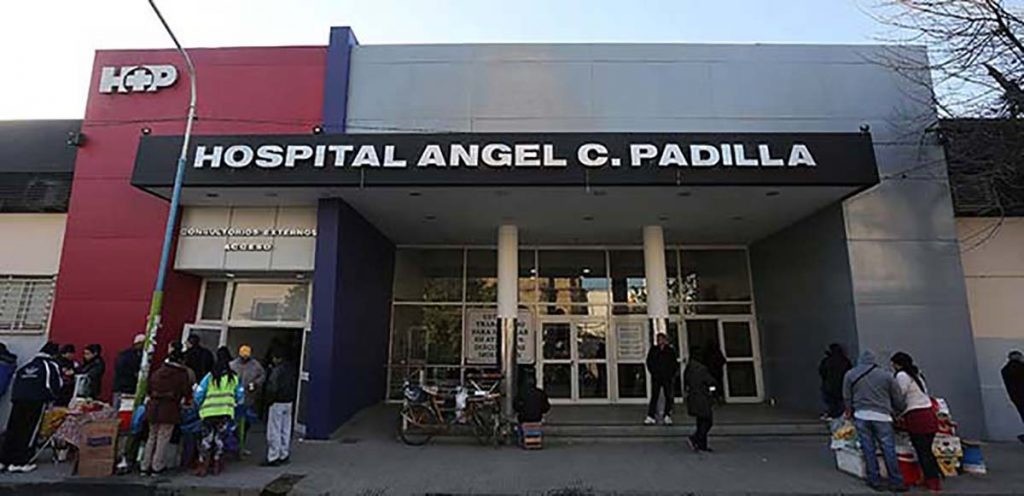 Con documentos falsos, una mujer ejerció como médica durante un mes en el Hospital Padilla