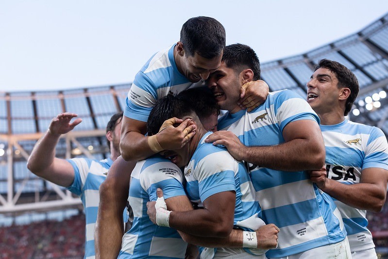 Los Pumas enfrentan a Inglaterra con tres bajas sensibles y el regreso de Albornoz