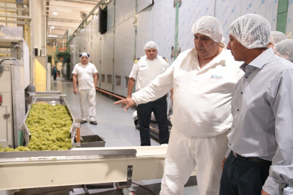 El intendente Monteros visitó la Fábrica Rivoli en plena etapa de expansión industrial