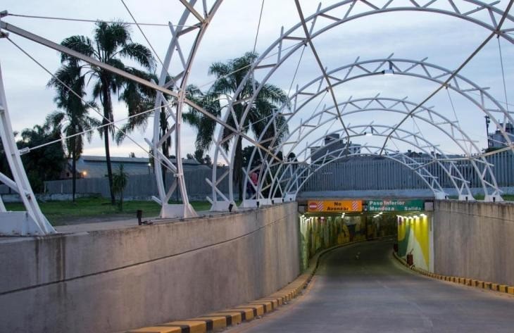 Modernizan la iluminación en los túneles de Córdoba y Mendoza con cortes nocturnos