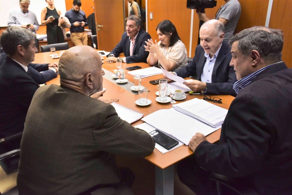 Avanza el Presupuesto 2026: Hacienda redefine la base para actualizar el impuesto al automotor