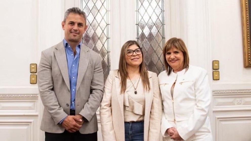 Con la llegada de Razzini, La Libertad Avanza pone primera para la carrera por las comisiones